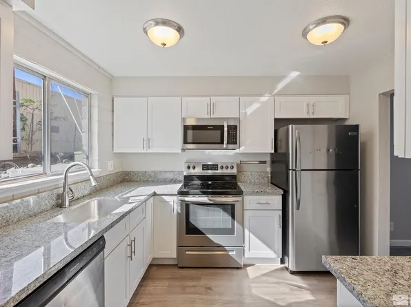 1436 E 9th St Unit 11, Reno, NV 89512
