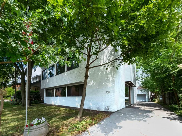 709 Ann St, Birmingham, MI 48009