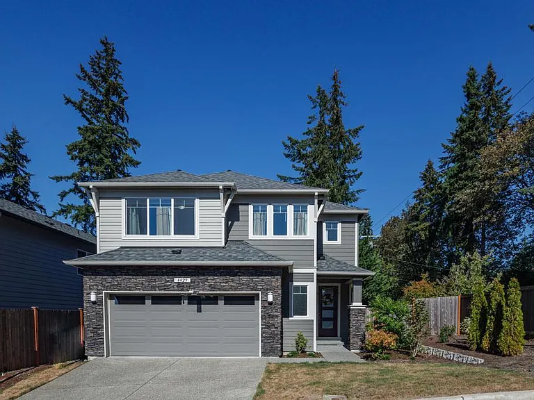4429 213th St SE — Photo 2