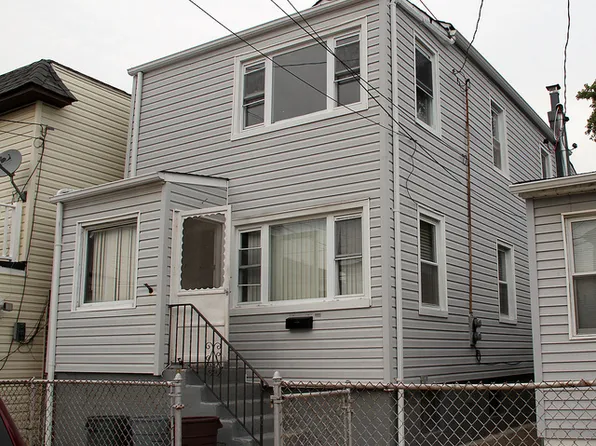 358 Beach 88 St #88, Far Rockaway, NY 11693