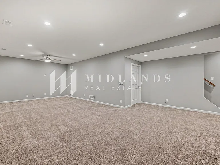 10307 Florence Cir — Photo 11