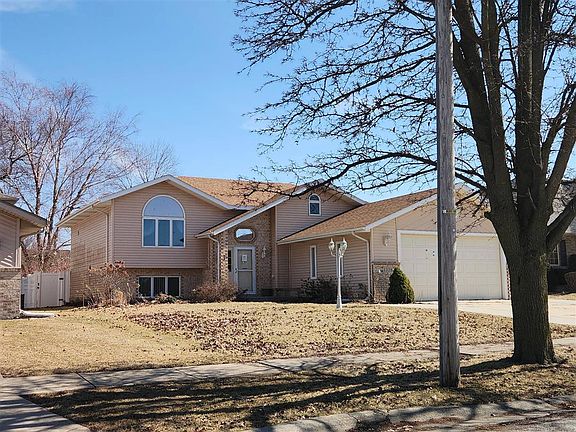 3rd image of 1338 Jacob Dr