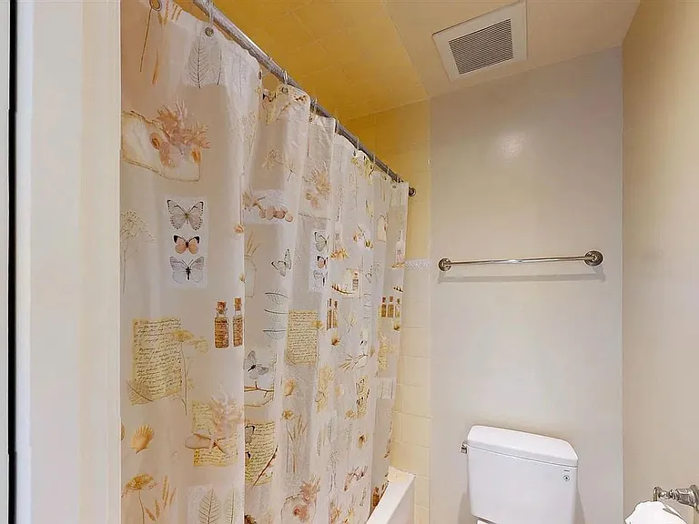 917 Hough Ave #5 — Photo 17