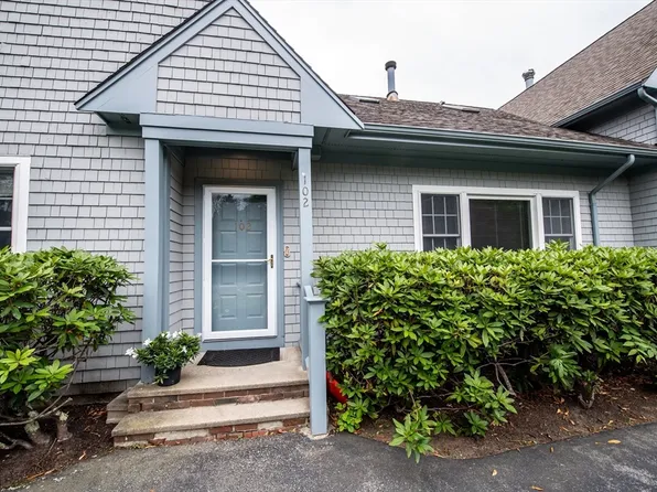 102 Nasketucket Way Unit 102, Fairhaven, MA 02719
