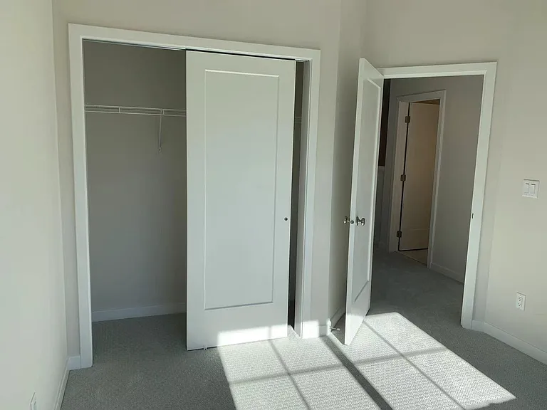 Bedroom level: master bedroom.