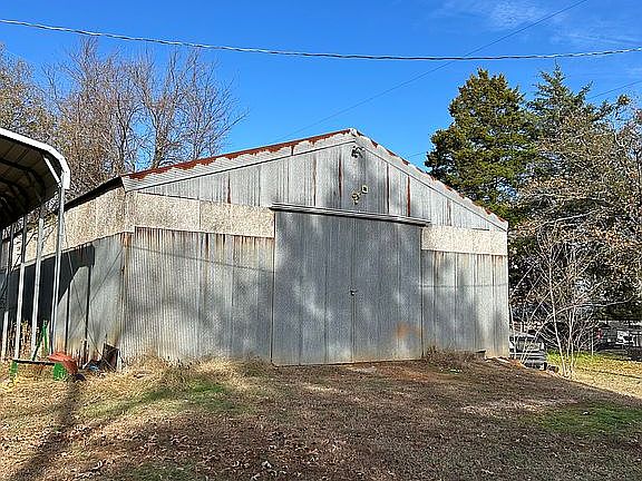 2nd image of 304 Highway 164