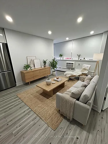 15 Walmer Rd #101 Photo 1