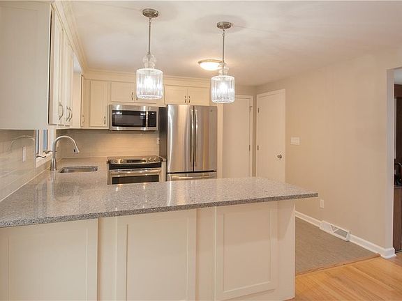 5th image of 4179 Stepping Stone Ln