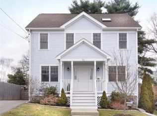 31 Maplewood St, West Roxbury, MA 02132