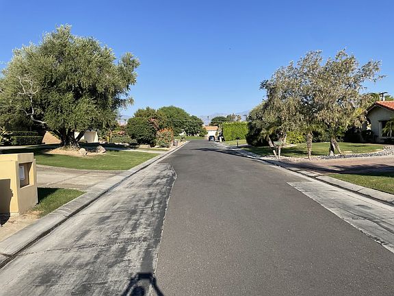 4th image of 78695 Saint Thomas Dr