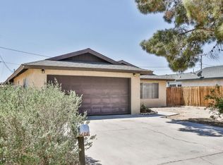 929 W Mariposa Ave, Ridgecrest, CA 93555