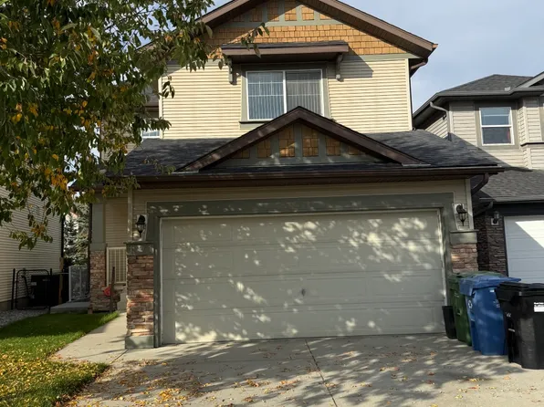 191 Cougarstone Ct SW, Calgary, AB T3H 5R3
