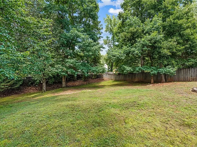 790 Milton Oaks Dr — Photo 59