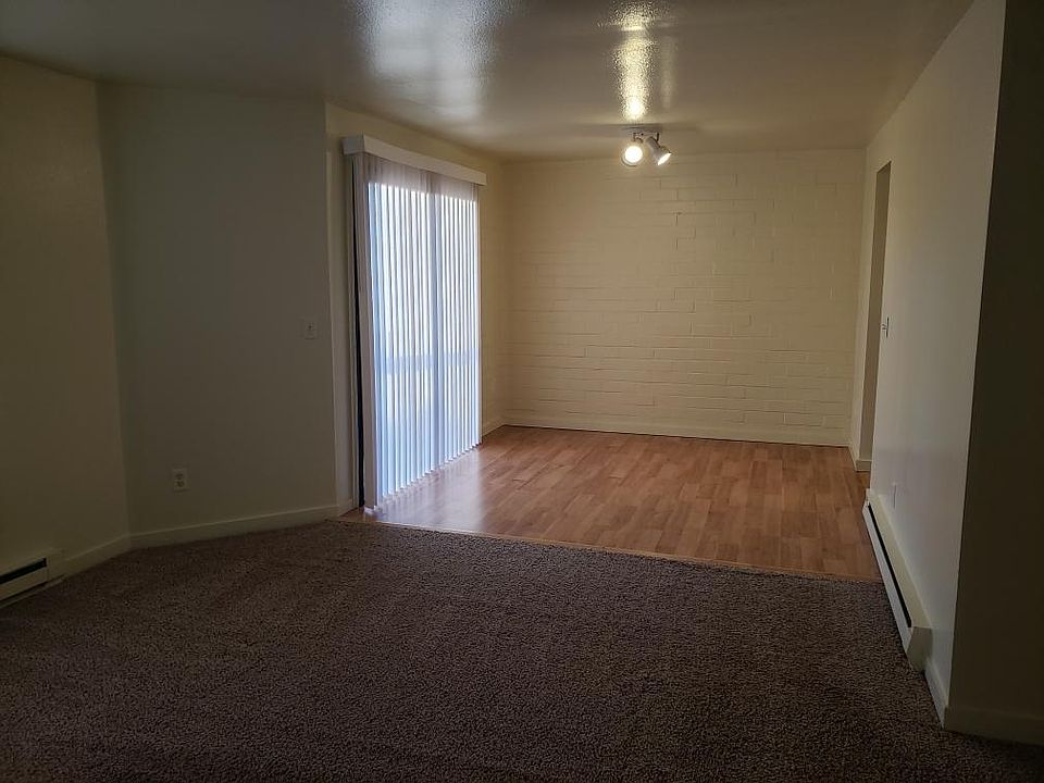 1st image of 1617 1st St #23