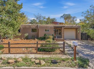 1831 Camino La Canada, Santa Fe, NM 87501