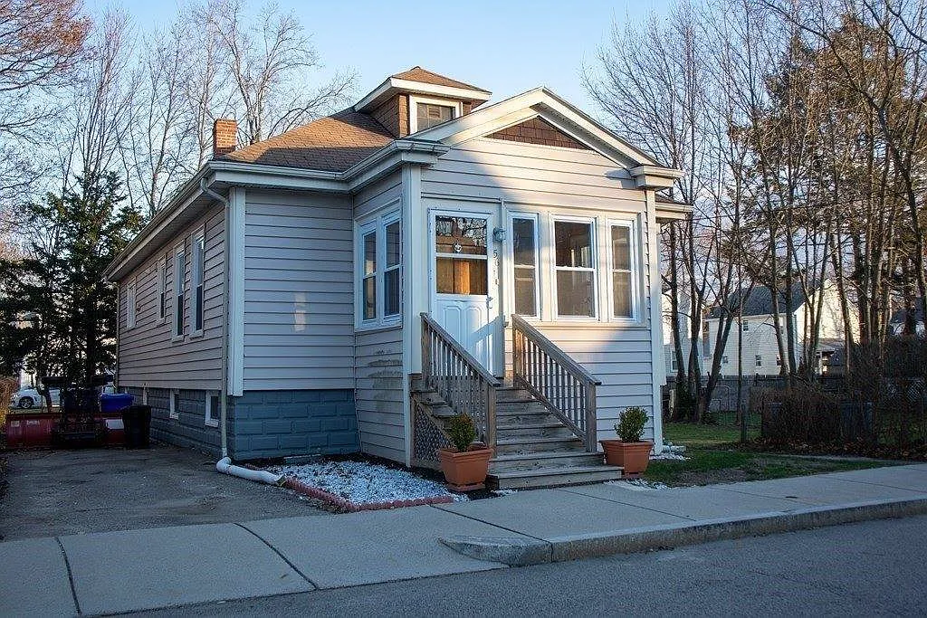 2 bed, 935 sqft, $2,750 — Photo 2