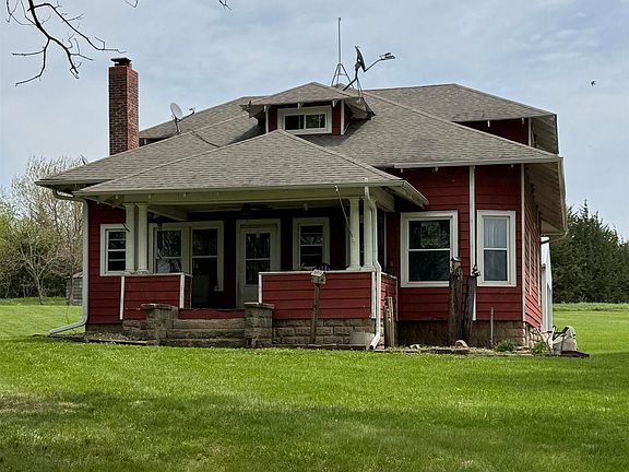 2nd image of 1362 Juniper Ave