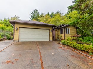 1149 SE Spy Glass Ridge Dr, Lincoln City, OR 97367