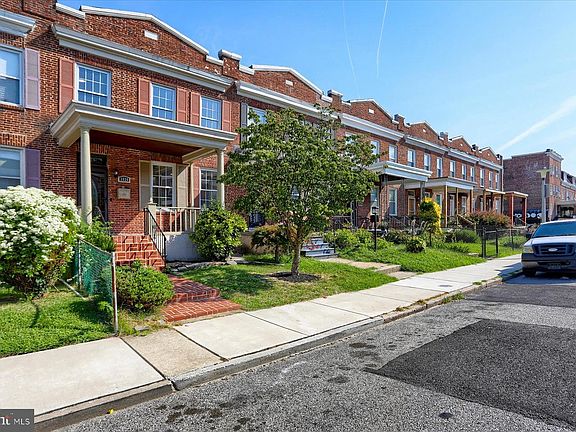 3rd image of 1924 E 30th St