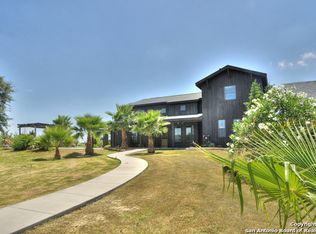 1943 Wald Rd, New Braunfels, TX 78132