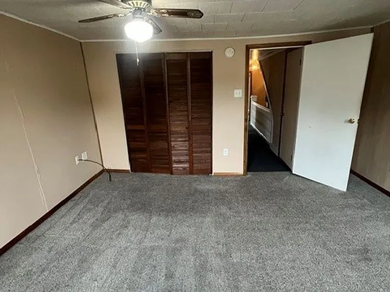 113 S Chestnut St — Photo 12
