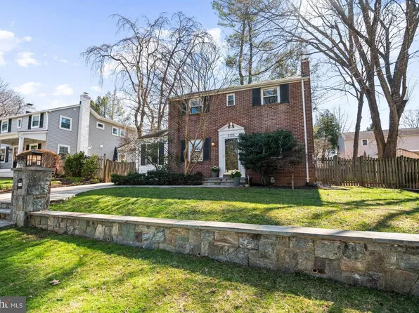 5305 Wakefield Rd, Bethesda, MD 20816