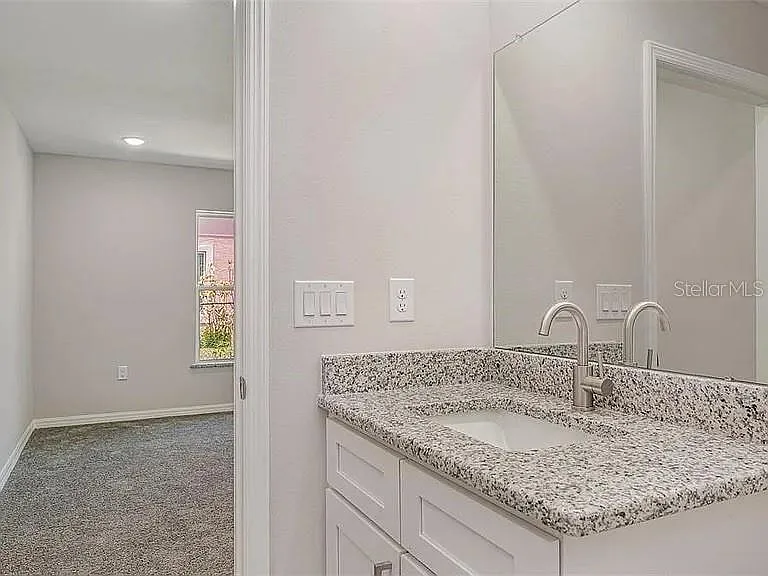 308 Avenue P NW — Photo 8