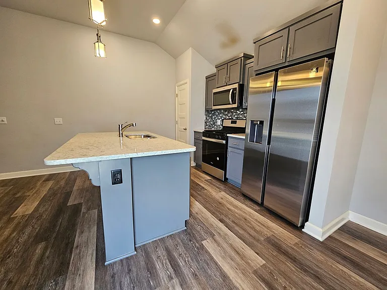 800 Blue Fish Rd — Photo 5