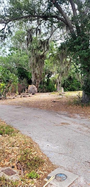 2nd image of 27035 Leitner Ln