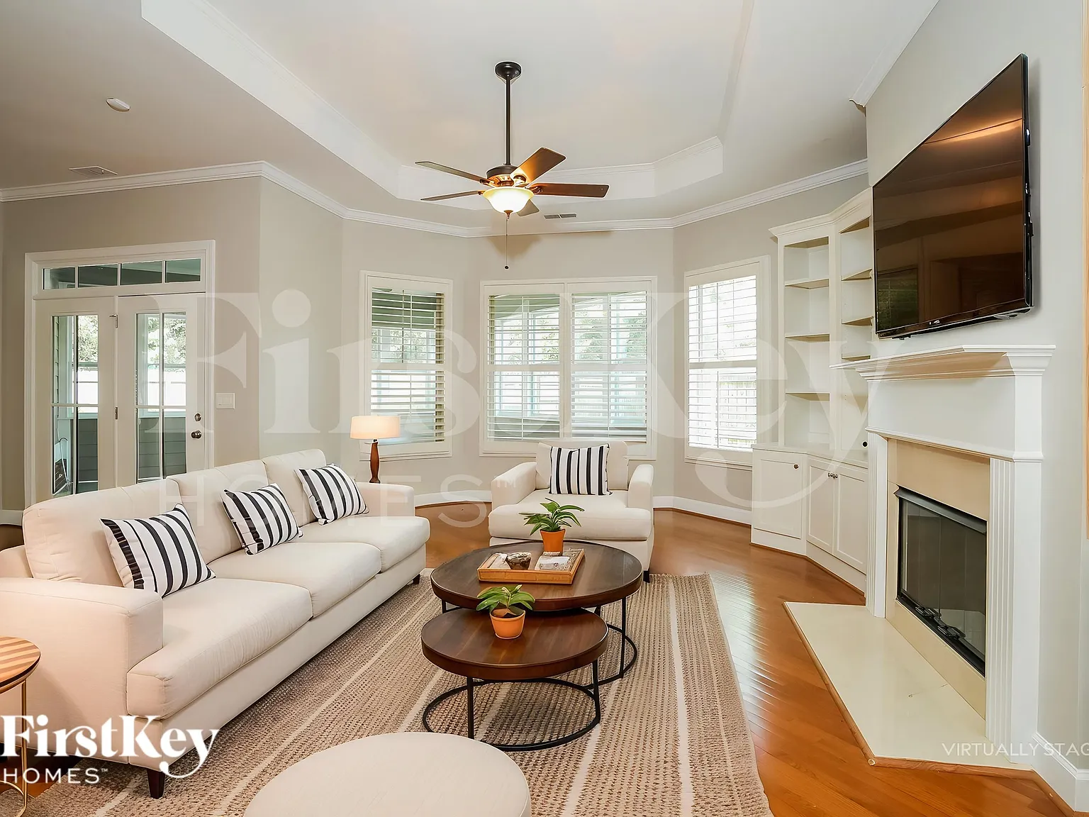 4 bed, 2.5 bath, 2470 sqft, $3,050 — Photo 4