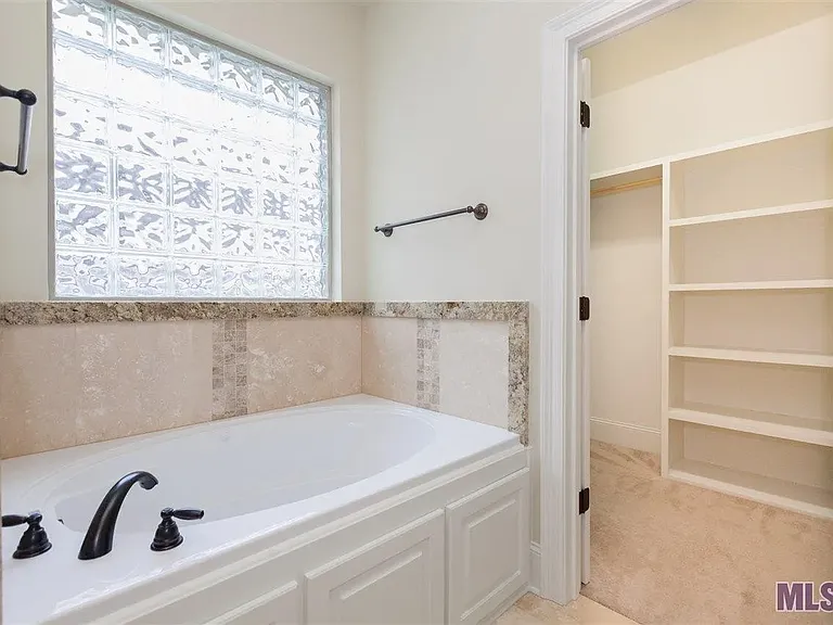 12445 Grand Villa Ct — Photo 7