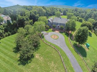 9 Doefield Rd, Califon, NJ 07830