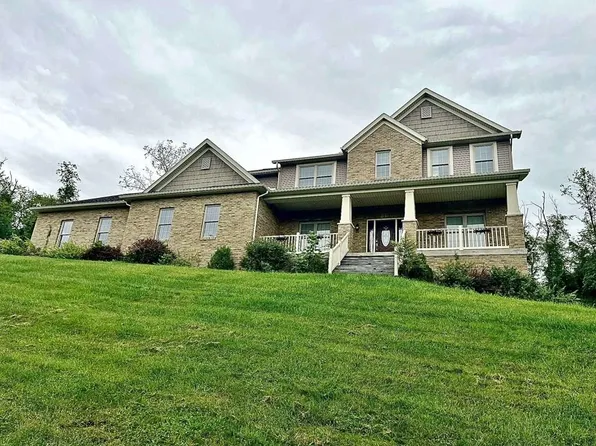 228 Warwick Drive, Valley Grove, WV 26060