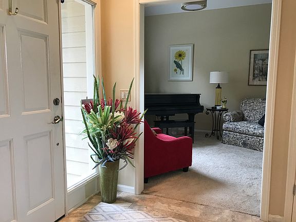 4th image of 12956 Eagle Run Dr