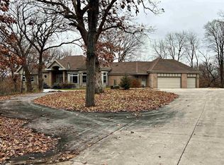 2055 215th St, Independence, IA 50644