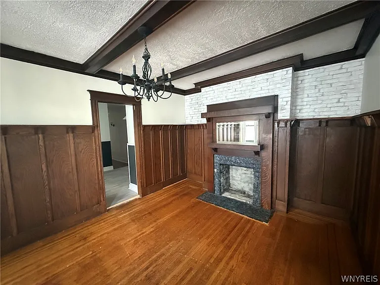 37 Inwood Pl — Photo 5