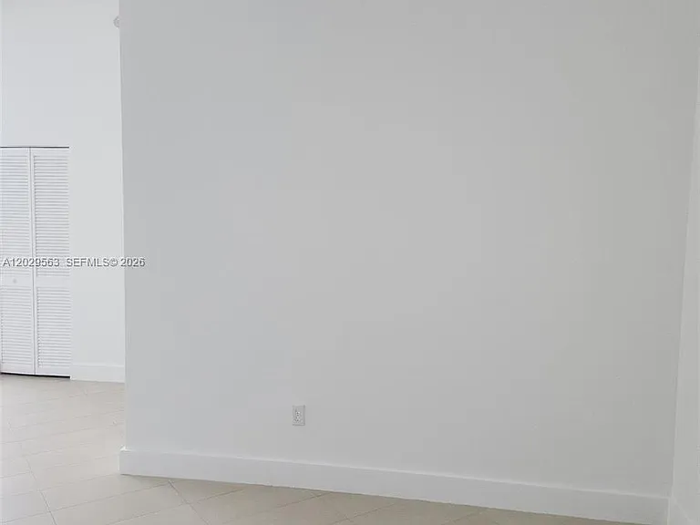 300 S Biscayne Blvd #Penthouse 3807 — Photo 5