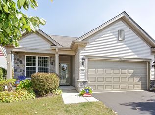 2491 Sandlewood Cir, Elgin, IL 60124