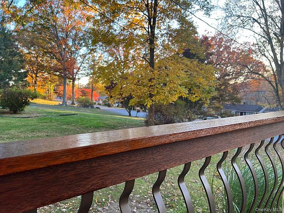 5th image of 27 Lakeview Road