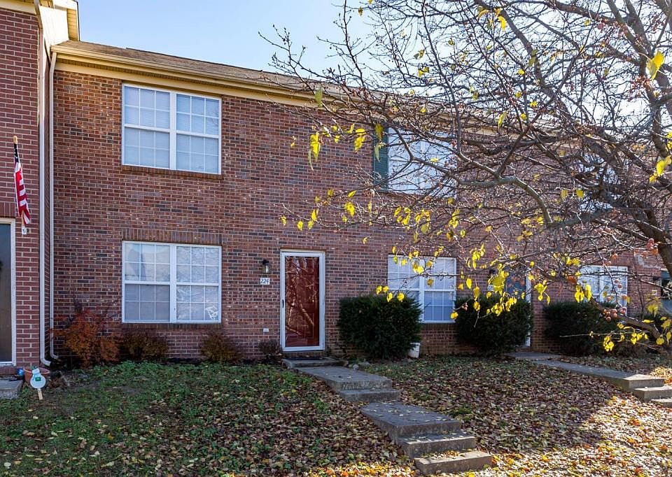 1st image of 224 Garnet Dr