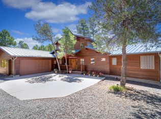 2227 Fairway Dr, Overgaard, AZ 85933