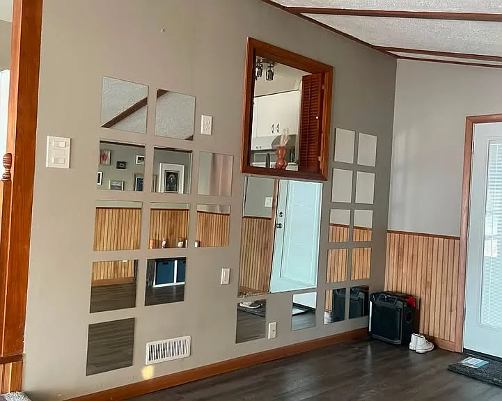 902 E Burkwood Dr — Photo 3