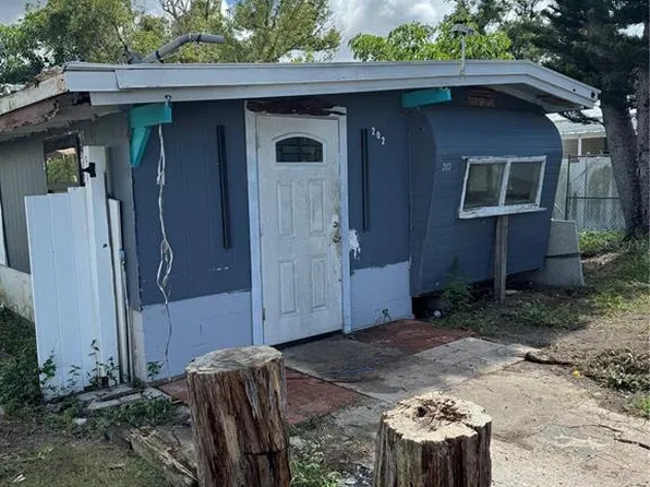 202 VERONA STREET S, NOKOMIS, FL 34275