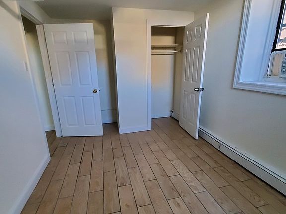 3rd image of 408 Anderson Ave #1G