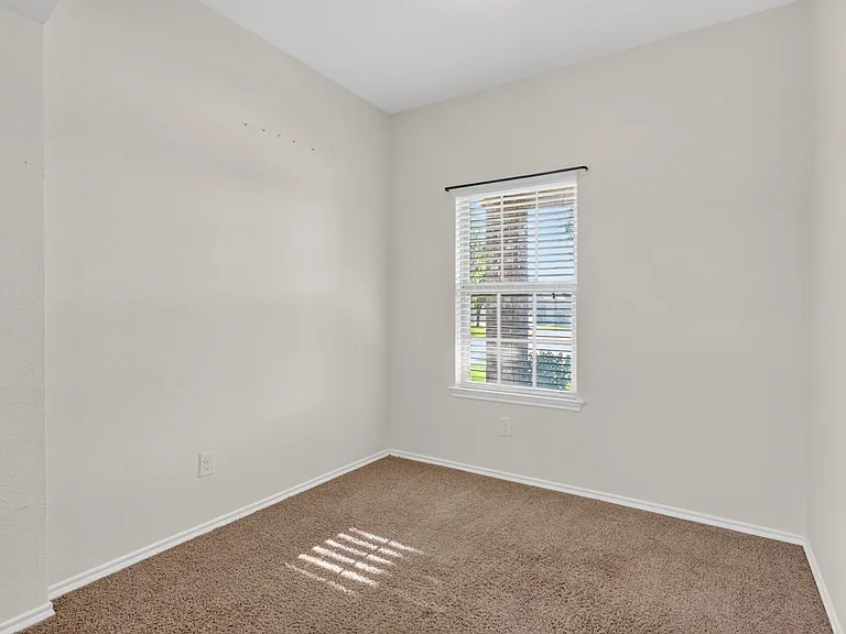 1702 Wild Rye Cir — Photo 27