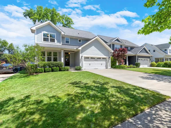 501 Devillen Ave, Royal Oak, MI 48073