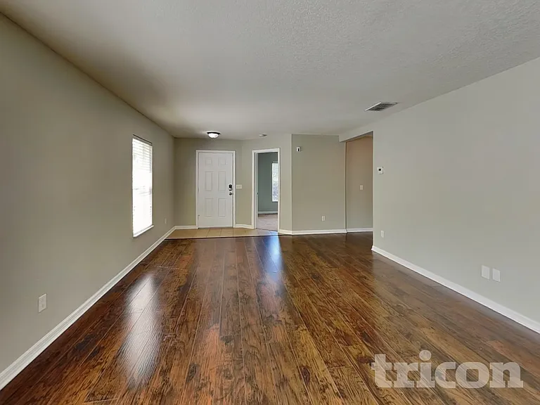 3165 Kearns Rd — Photo 3