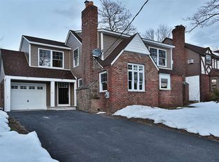 675 Ogden Ave, Teaneck, NJ 07666