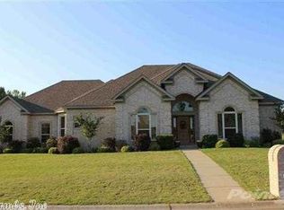 150 Crystal Lake Rd, Austin, AR 72007