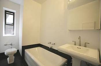 3rd image of 230 Park Pl APT 3M